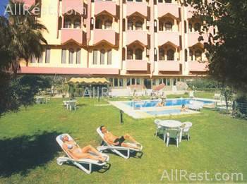 Ilyo Club Hotel 6